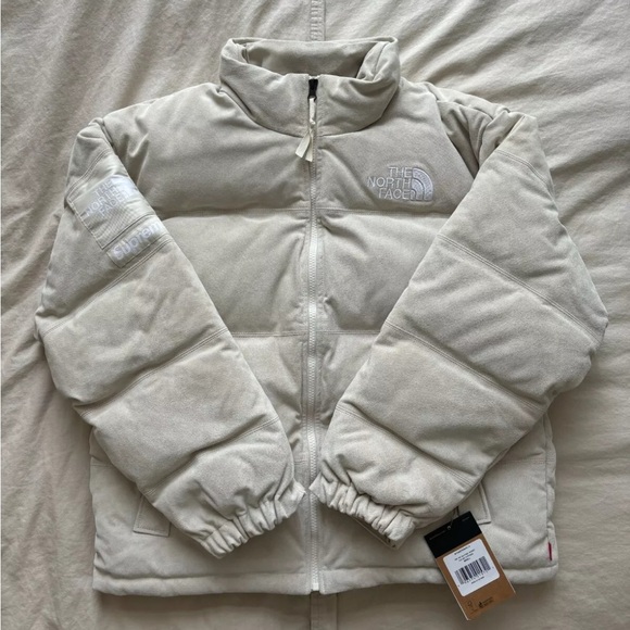 NWT Supreme The North Face Suede Nuptse Jacket Stone - Picture 1 of 11